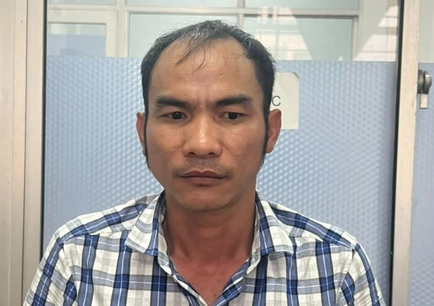 Bắt cô gái vừa bán vừa sử dụng ma túy tại phòng trọ