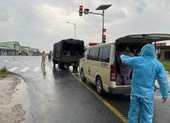 Sản phụ sinh con bên đường khi từ TP.HCM về Nghệ An
