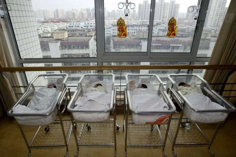 Thai phụ Trung Quốc ‘nín đẻ’ năm ngày vì sợ bị phạt ảnh 1 Thai phụ Trung Quốc ‘nín đẻ’ năm ngày vì sợ bị phạt ảnh 1