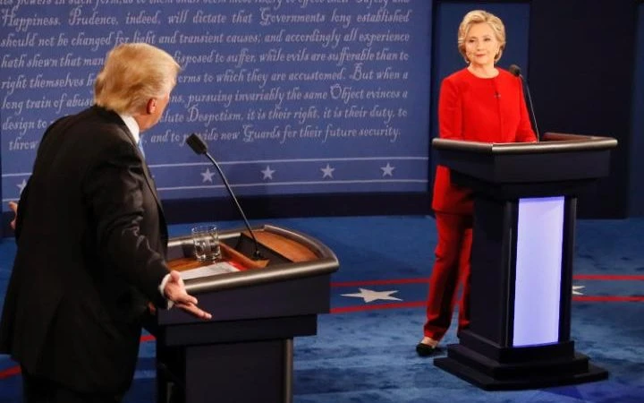 trump và hillary tranh luận