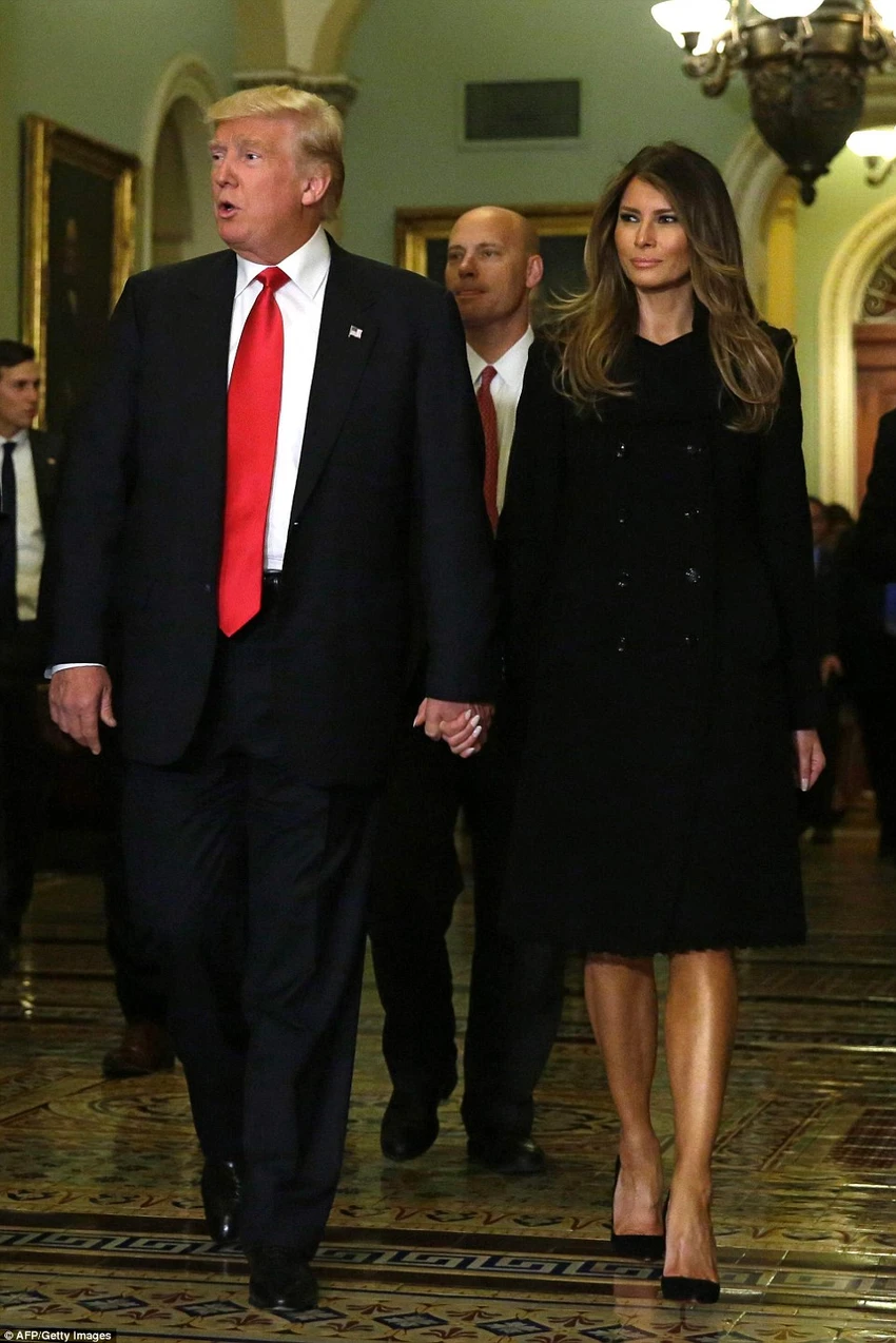 Trump gặp Obama trong Nhà Trắng