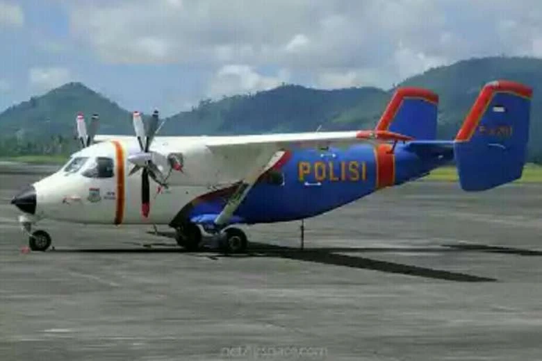 máy bay M-28 Skytruck