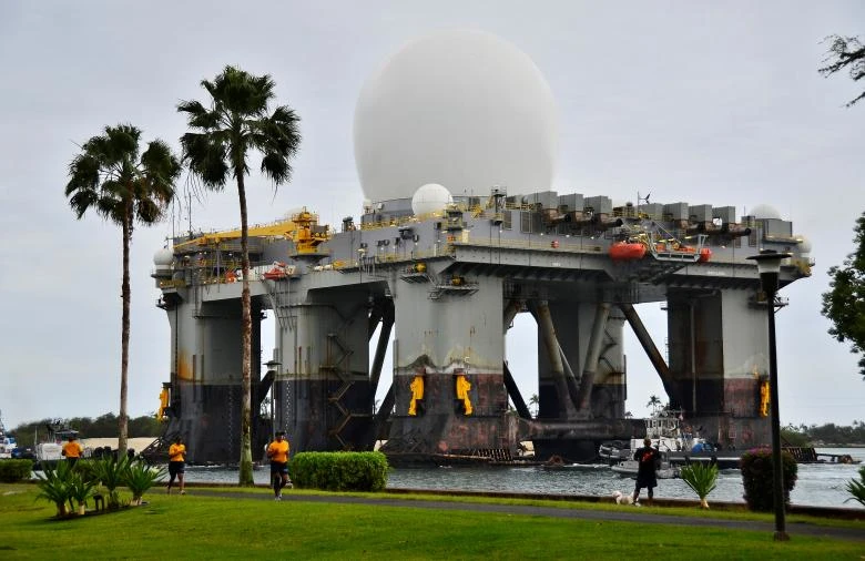 Hệ thống radar tia X trên biển SBX của Mỹ
