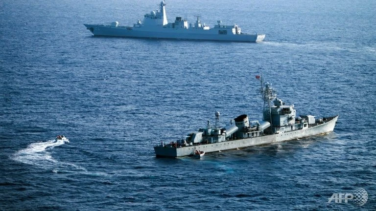 Philippines lo Bắc Kinh sẽ sớm xây đảo ở Scarborough ảnh 1