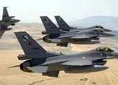 Máy bay Nga bị bắn hạ: NATO tin Thổ Nhĩ Kỳ, Mỹ lại tin Nga 