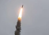 Syria tìm thấy 2 tên lửa chưa nổ sau không kích của Mỹ