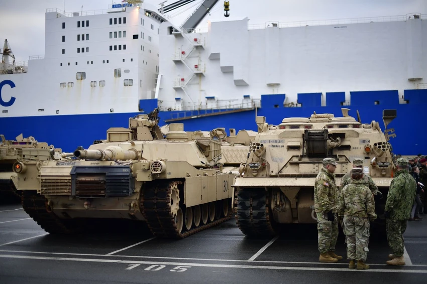 NATO có thể thất trận trước Nga chỉ vì... kẹt xe ảnh 5