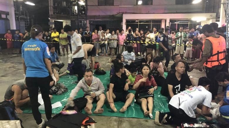 Một ngày bão tố ở Thái Lan: 3 tàu chìm, 138 hành khách gặp nạn ảnh 3 Một ngày bão tố ở Thái Lan: 3 tàu chìm, 138 hành khách gặp nạn ảnh 3