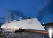 Siêu tàu chiến Mỹ lâm cảnh có súng nhưng không có đạn