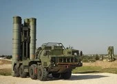 Phòng không Nga diệt mục tiêu nhắm vào căn cứ ở Syria