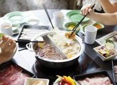 Dịch Corona ở Hong Kong: Ca nhiễm mới ở chung cư và nhà hàng