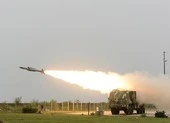 Trong khi chờ Nga giao S-400, Ấn Độ có gì để đối phó máy bay Trung Quốc?