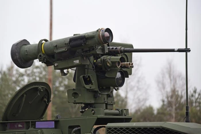 Tên lửa Javelin được vận hành từ xa gắn trên xe bọc thép Stryker tại thao trường Mỹ ở Đức năm 2018. Ảnh: US Army/Markus Rauchenberger