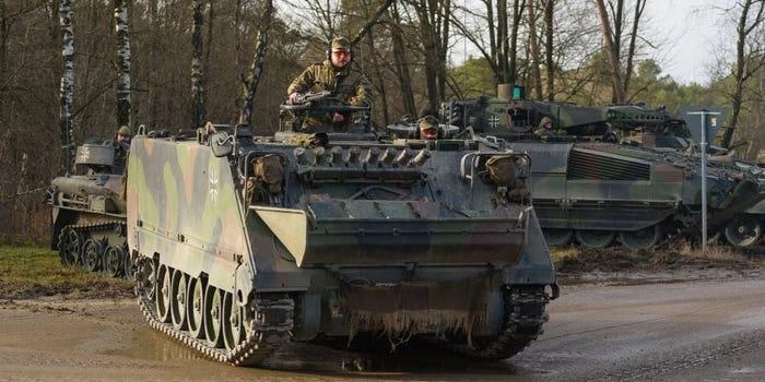 Xe bọc thép chở quân Bundeswehr M113 trong một cuộc tập trận. Ảnh: Philipp Schulze/PICTURE ALLIANCE/ GETTY IMAGES Xe bọc thép chở quân Bundeswehr M113 trong một cuộc tập trận. Ảnh: Philipp Schulze/PICTURE ALLIANCE/ GETTY IMAGES