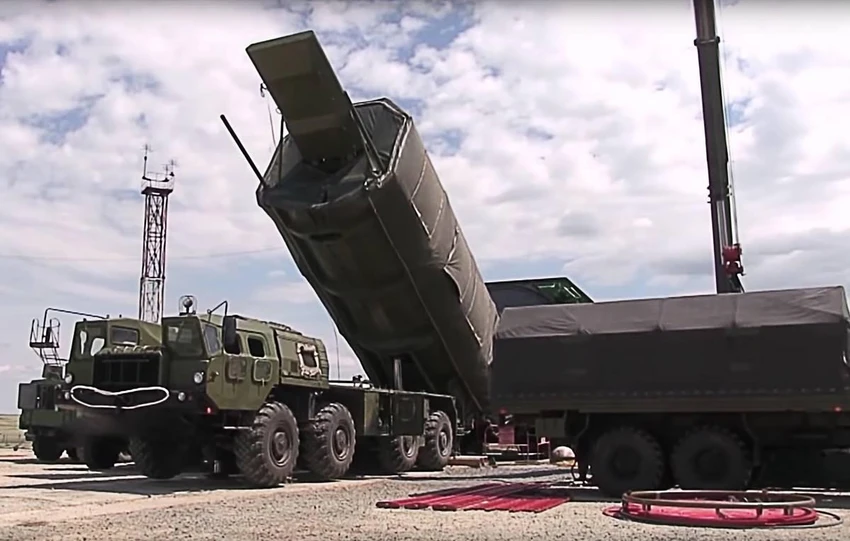 Ảnh từ video của quân đội Nga cho thấy tên lửa siêu thanh Avangard chuẩn bị được phóng. Ảnh: RUSSIAN DEFENCE MINISTRY Ảnh từ video của quân đội Nga cho thấy tên lửa siêu thanh Avangard chuẩn bị được phóng. Ảnh: RUSSIAN DEFENCE MINISTRY