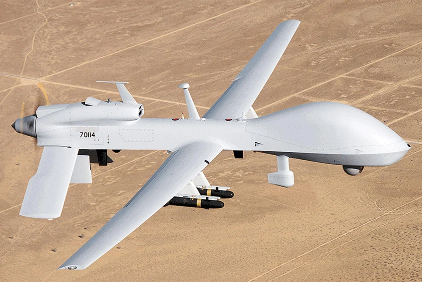 UAV MQ-1C tinh vi hơn và được vũ khí hóa mạnh mẽ hơn tất cả loại hệ thống trên không mà Ukraine đang sử dụng. Ảnh: ZUMAPRESS.com UAV MQ-1C tinh vi hơn và được vũ khí hóa mạnh mẽ hơn tất cả loại hệ thống trên không mà Ukraine đang sử dụng. Ảnh: ZUMAPRESS.com