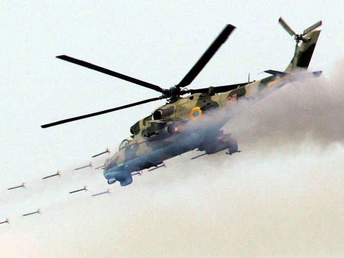 Trực thăng Mi-24 của Không quân Ukraine trong một cuộc tập trận gần Mykolayiv năm 2006. Ảnh: GENYA SAVILOV/AFP/ Getty Images Trực thăng Mi-24 của Không quân Ukraine trong một cuộc tập trận gần Mykolayiv năm 2006. Ảnh: GENYA SAVILOV/AFP/ Getty Images