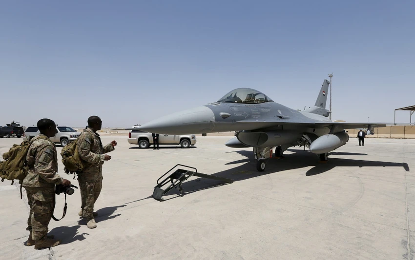 Ukraine đã yêu cầu phương Tây cung cấp hàng chục tiêm kích F-16. Ảnh: Thaier Al-Sudani/Reuters Ukraine đã yêu cầu phương Tây cung cấp hàng chục tiêm kích F-16. Ảnh: Thaier Al-Sudani/Reuters