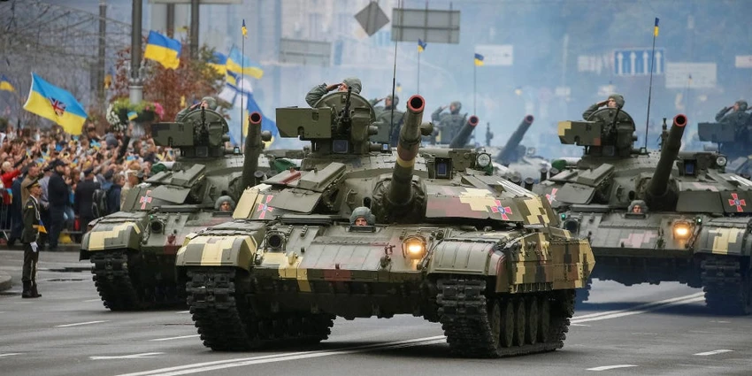 Xe tăng T-64 tại lễ duyệt binh Ngày Độc lập của Ukraine ở thủ đô Kiev hôm 24-8-2016. Ảnh: Gleb Garanich/REUTERS Xe tăng T-64 tại lễ duyệt binh Ngày Độc lập của Ukraine ở thủ đô Kiev hôm 24-8-2016. Ảnh: Gleb Garanich/REUTERS
