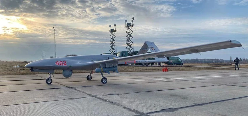 UAV Bayraktar TB-2 do Thổ Nhĩ Kỳ sản xuất. Ảnh: WIKIMEDIA COMMONS