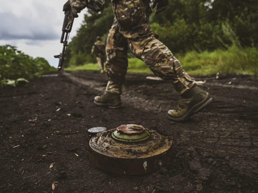 Mìn TM-62M. Ảnh: ANADOLU AGENCY/GETTY IMAGES Mìn TM-62M. Ảnh: ANADOLU AGENCY/GETTY IMAGES