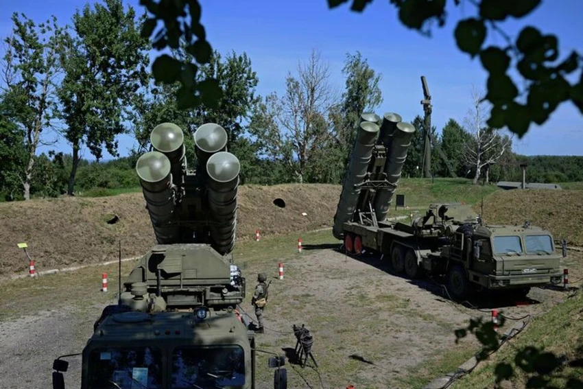 he-thong-phong-khong-s-400.jpg