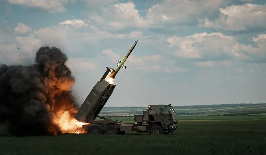 NATO cấp thêm tên lửa tầm xa cho Ukraine mong đẩy Nga vào thế 'không còn nơi ẩn náu'