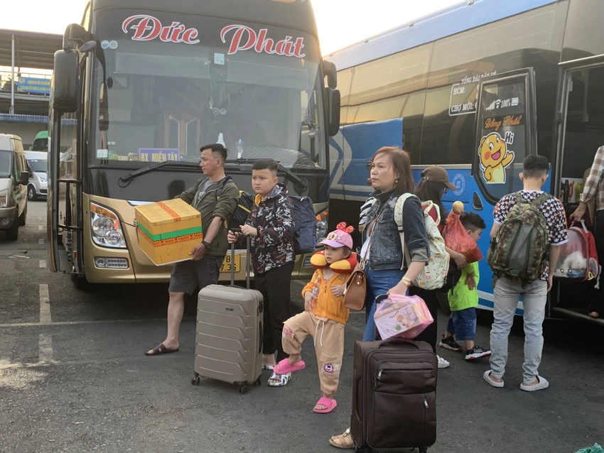 cua-ngo-phia-tay-28.jpg