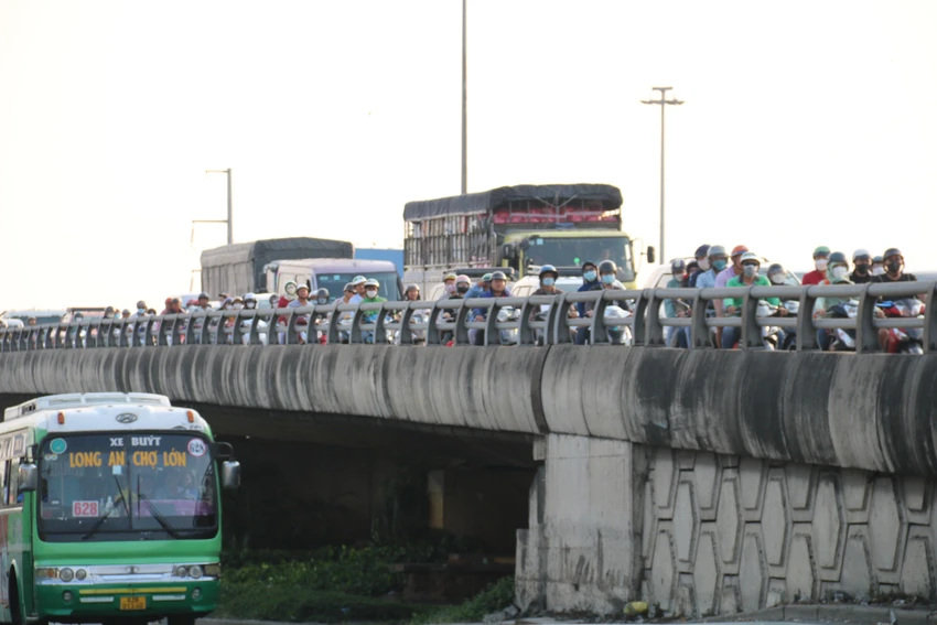 cua-ngo-phia-tay-38.jpg