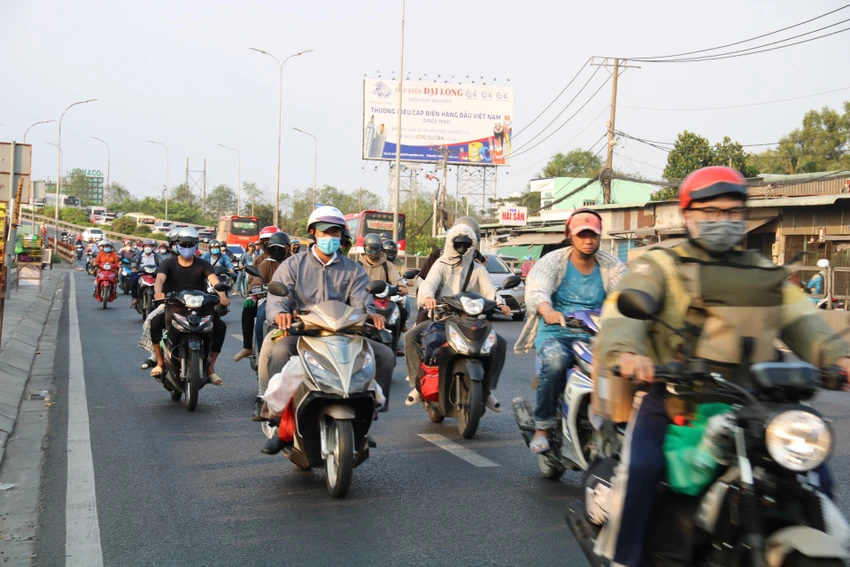 cua-ngo-phia-tay-42.jpg