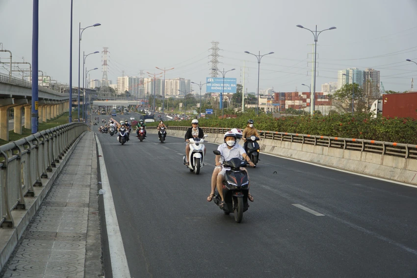 cua-ngo-phia-tay-59.jpg