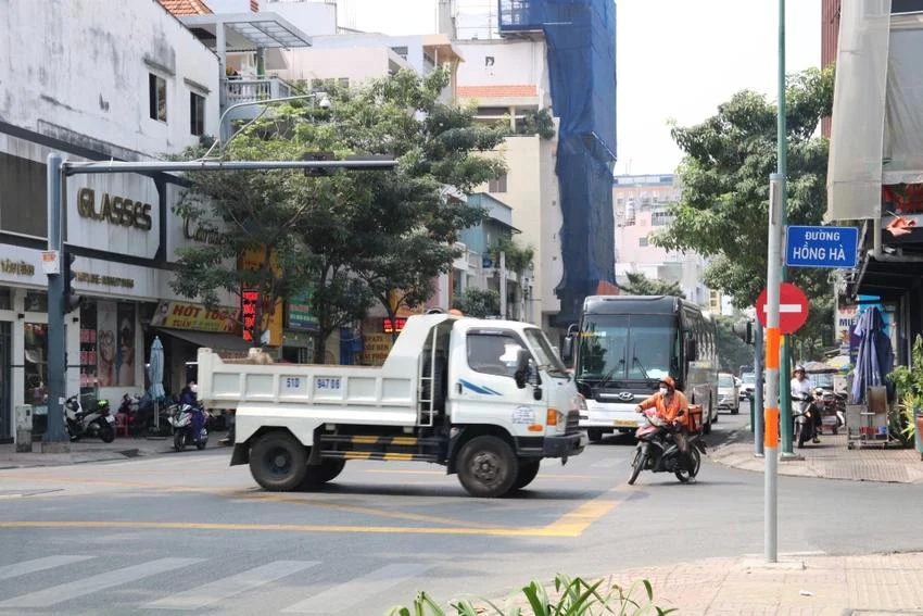 chot-den-giao-thong.webp
