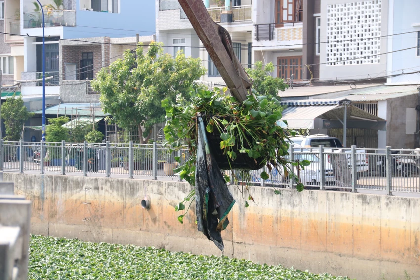kenh-nuoc-den-29.jpg