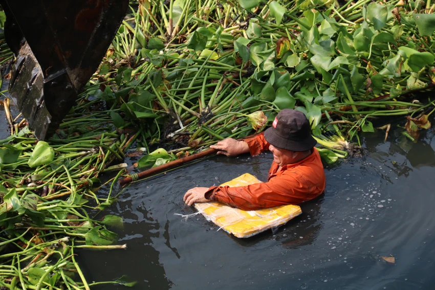 kenh-nuoc-den-34.jpg