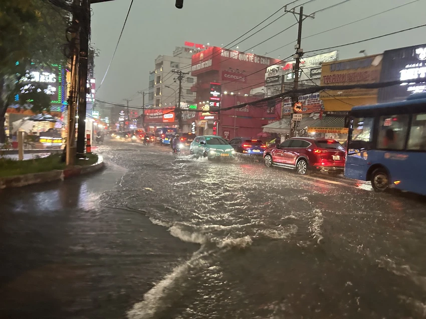 mưa