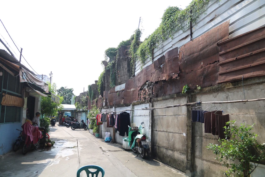 khu-phuc-hop-dam-sen-2.jpg