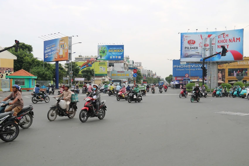 nut-giao-thong-14.jpg