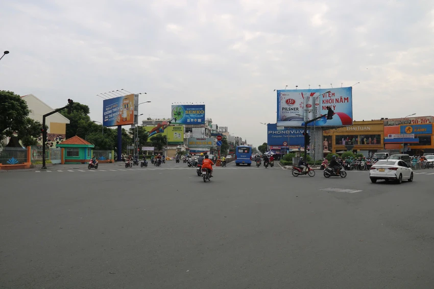 nut-giao-thong-15.jpg