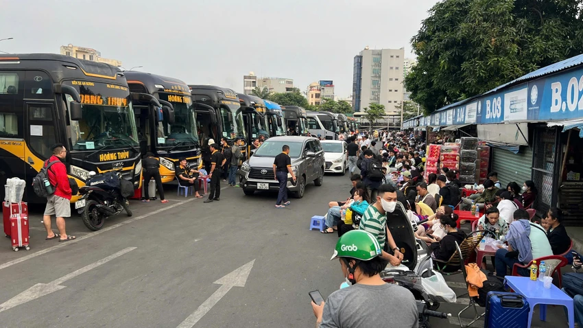 bến xe miền đông