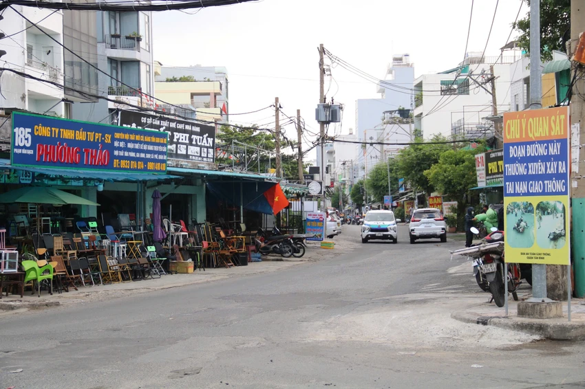 duong-pham-van-bach-8.jpg