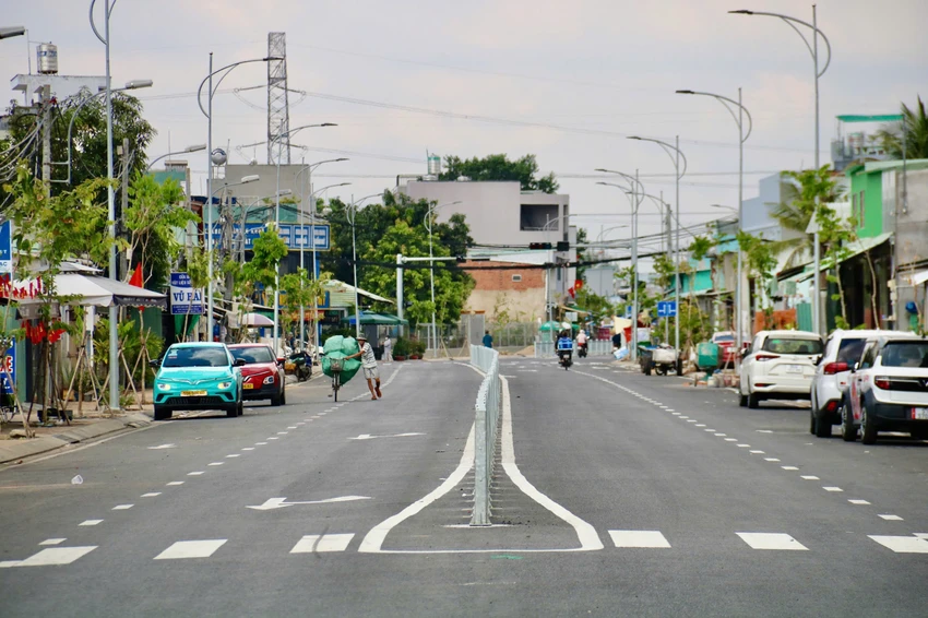 quan-binh-tan-43.jpg