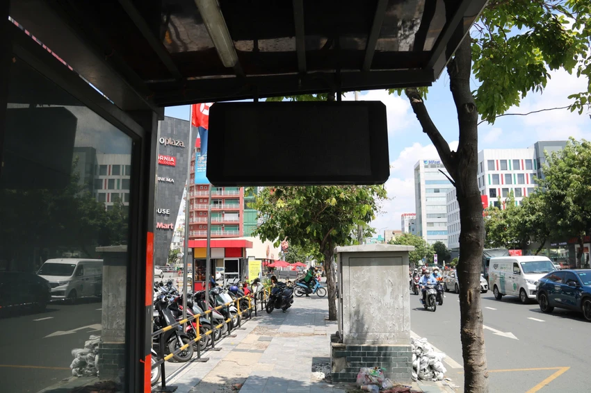 nha-cho-xe-buyt-9.jpg