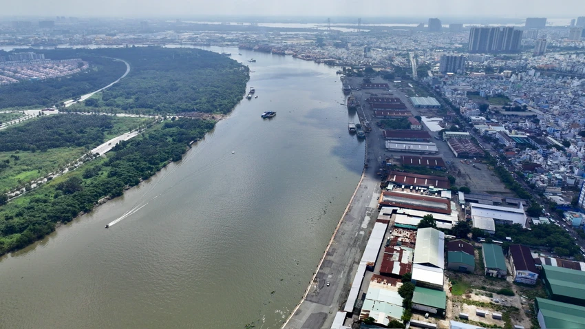 cầu thủ thiêm 4