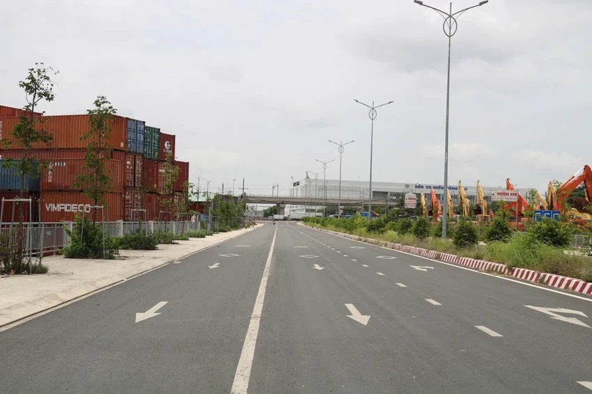 duong-truc-chinh-dong-tay-10.jpg