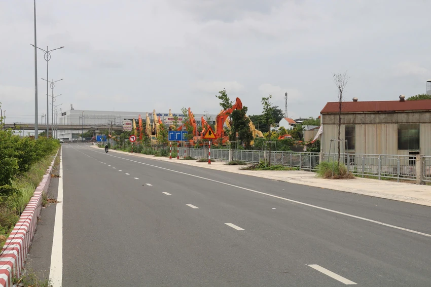 duong-truc-chinh-dong-tay-13.jpg
