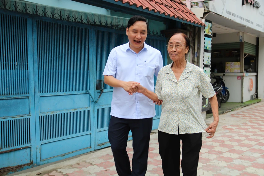 phuong-thu-duc-3.jpg