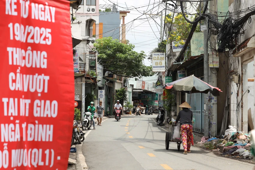 nga-tu-dinh-5.jpg