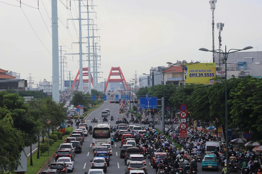 duong-pham-van-dong-5.jpg