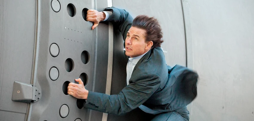Tom Cruise tự thiết kế trong 'Phi công siêu đẳng Maverick' ảnh 1 Tom Cruise tự thiết kế trong 'Phi công siêu đẳng Maverick' ảnh 1