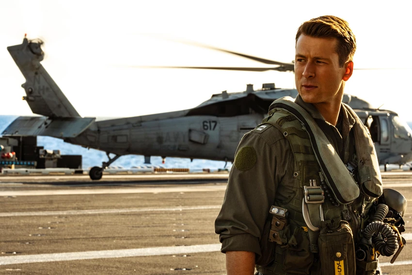 Tom Cruise tự thiết kế trong 'Phi công siêu đẳng Maverick' ảnh 4 Tom Cruise tự thiết kế trong 'Phi công siêu đẳng Maverick' ảnh 4